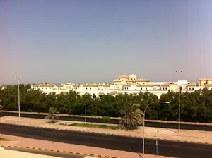 Islamic cultural center for teaching non-arabic speakers