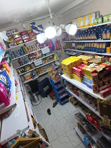 هایپر مارکت هادی