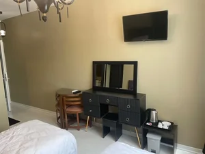 مهمانپذیر شیرون 3