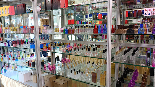 فروشگاه عطر فردوس