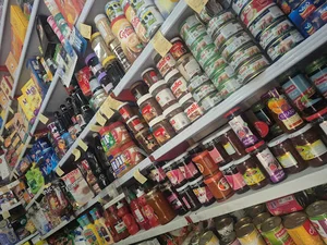 سوپر مارکت پیروز