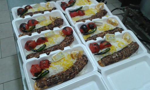 چلو کبابی طلایی