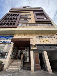 کلینیک پوست، مو و زیبایی ماه زر 4