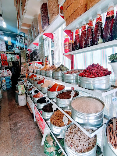 ادویه جات و عطاری یاسین
