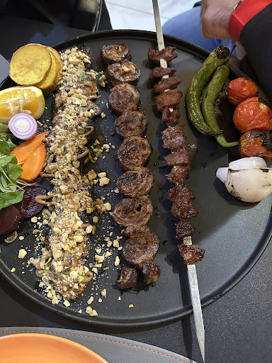 لالیک باربیکیو | بهترین کباب جگر اصفهان