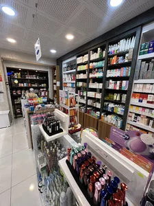 داروخانه شبانه روزی دکتر کرباسی زاده