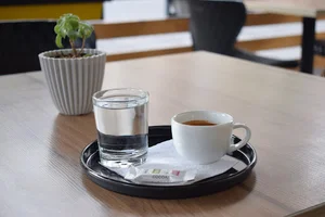 کافی شاپ تی
