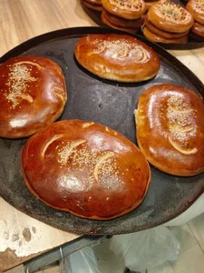 نان قندی نوید