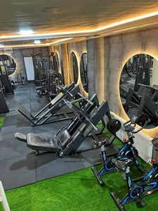 باشگاه بدنسازی نووا(nova) 3