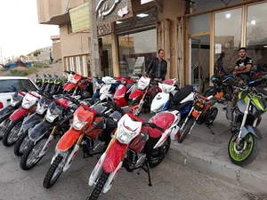 نمایشگاه موتورسیکلت قربانی