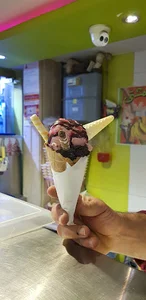 بستنی مشتی ۱
