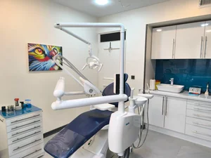 کلینیک دندانپزشکی دکتر گل زردی 4