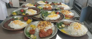 رستوران سنتی ننه خورشید