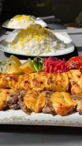 رستوران سنتی الف 3