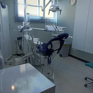 دندانپزشکی دکتر هِمامی