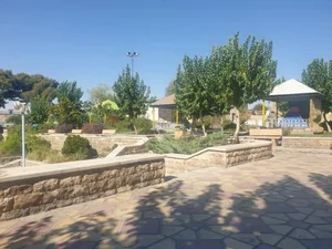 بوستان زائر