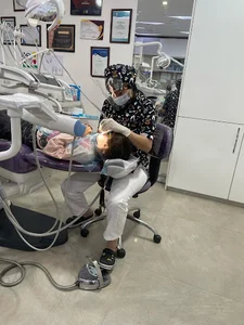 دکتر افسانه تاجیک دندانپزشک کودک و نوجوان