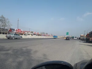 میدان هزار سنگر