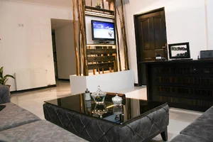 Aramis Health Club مجموعه سلامتی آرامیس