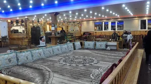 رستوران شب‌های دفاری