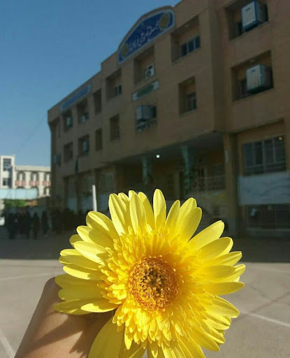 دبیرستان دخترانه بیتا قبائیان