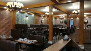 رستوران دارکوب