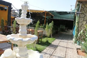 کافی شاپ شبدیز 2