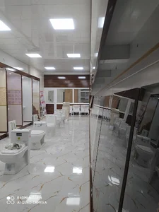 کاشی و سرامیک پیرهادی