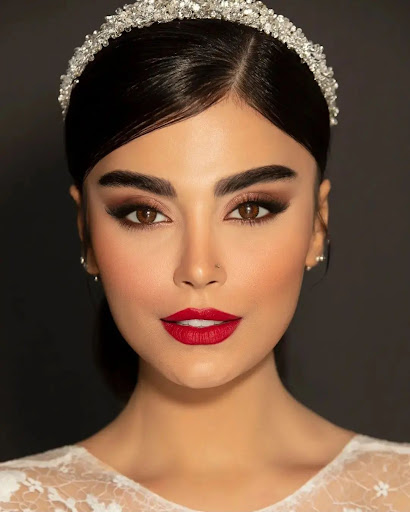 سالن آرایشی زنانه ، کراتینه ، رنگ مو و ....