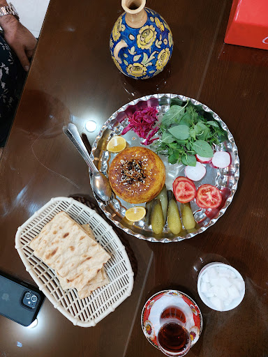 صبحانه سرای آنل