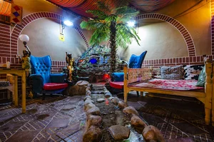 رستوران لبخند