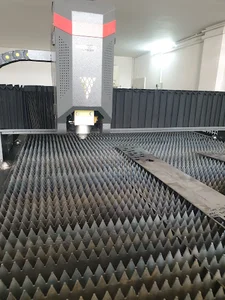 خدمات برش لیزر فلزات فایبر ساویز