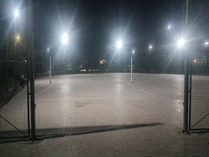 زمین والیبال شدور