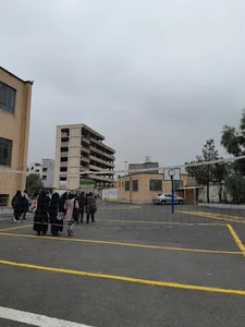 دبیرستان نرجس