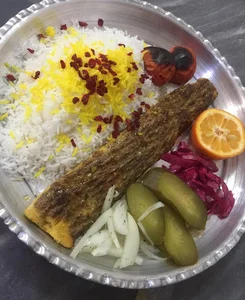 غذاسرای ته چین