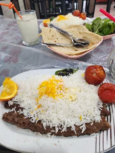 رستوران بختیاری