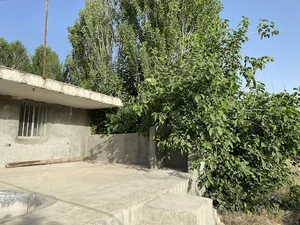 بومگردی خانه باغ کیومرث مرادی garden bed