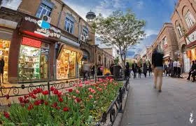پیاده راه تربیت تبریز | آدرس ، عکس و معرفی (1404) ☀️ کارناوال