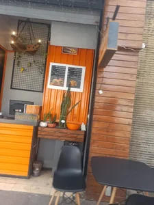 فست فود راینویچ 3