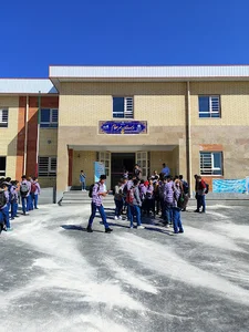 دبستان مهر عظام ۵۷