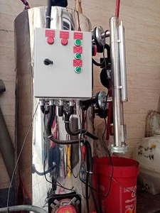 بستنی فروشی خان بابا