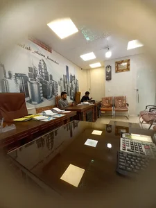 مشاورین املاک آکام شعبه همدان