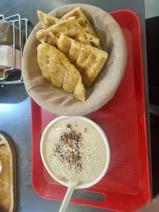 آش و حلیم ملاقه شعبه مرکزی 3