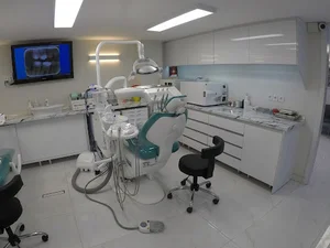 دکتر مسیح اثناعشری