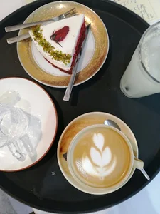 کافه ریشه Cafe Rishe