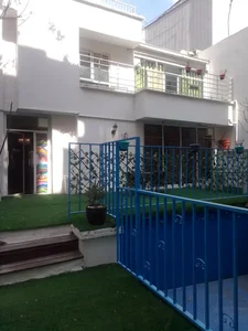 خانه سالمندان زنبق سفید 3