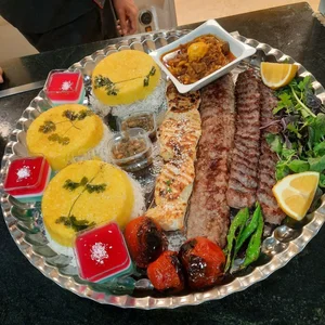 رستوران بهارستان 3