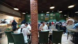 رستوران کاج