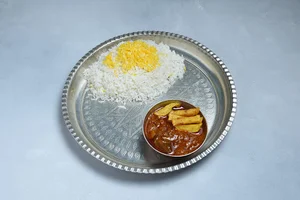 رستوران روف لانژ پردیس