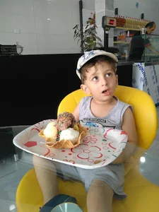 بستنی و فالوده باستان شعبه یزد